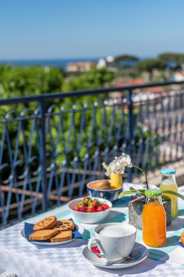Bed and Breakfast Gli Archi Sul Mare Gaeta Exterior foto